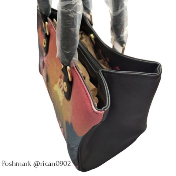 Loungefly Disney Snow White 80th Anniversary Handbag - Picture 6 of 11